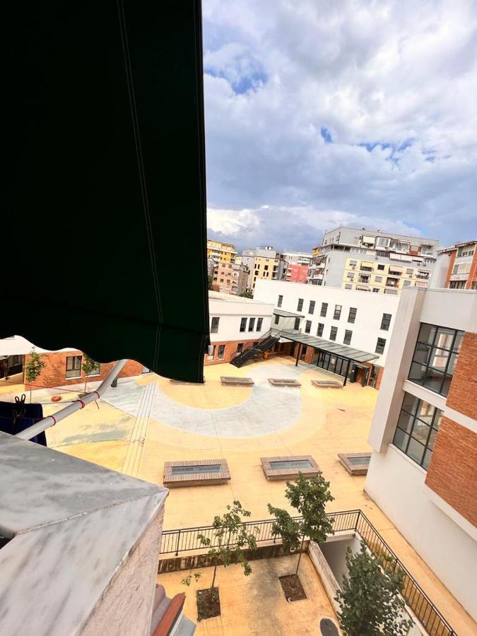 What'S Up Tirana Exterior photo